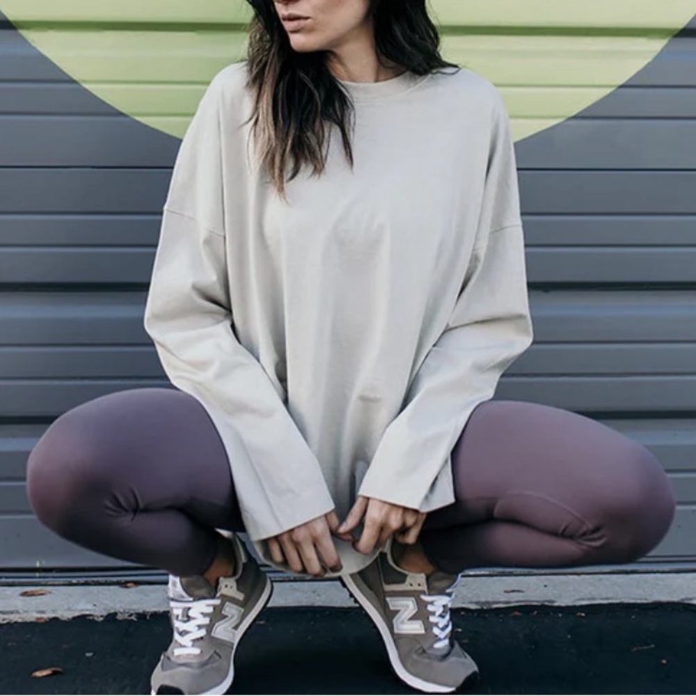 Joah Brown Vintage Oversized Long Sleeve Tee Beige Tan Cream 100% Cotton M/L